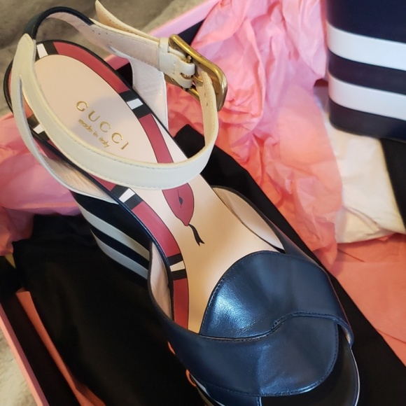 Authenic Gucci Wedge Heels - Picture 5 of 5